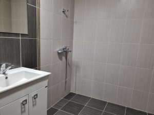 App 5 - Bathroom 1