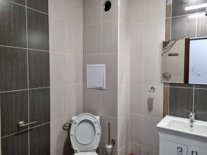 App 5 - Bathroom 2