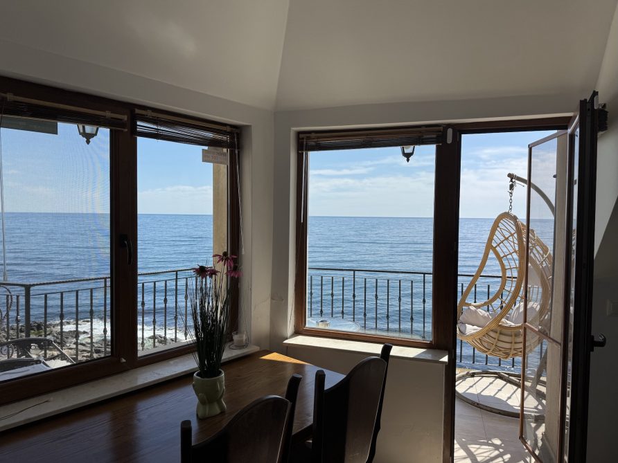 Апартамент Sea View 2 (тристаен с панорамна морска гледка)